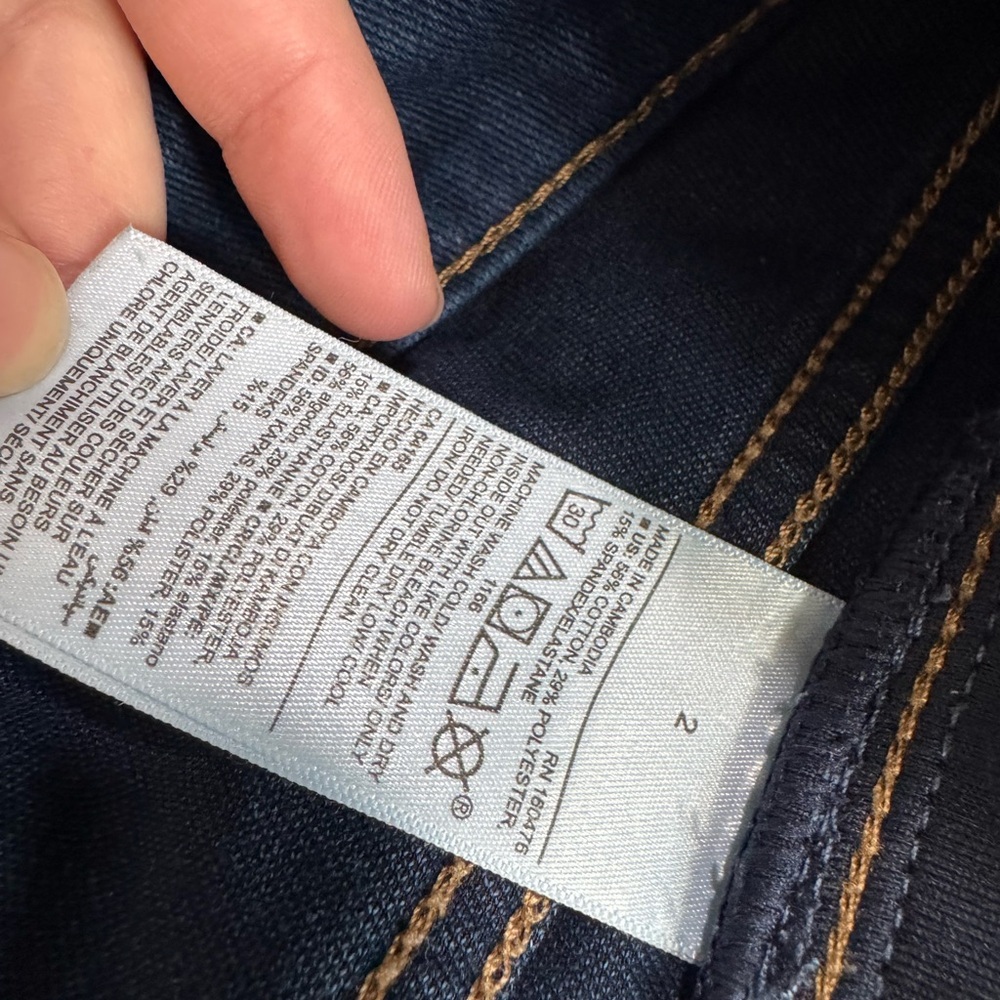 Old Navy Maternity Rockstar Skinny Jeans - Size 2 - Dark Blue - Picture 6 of 9